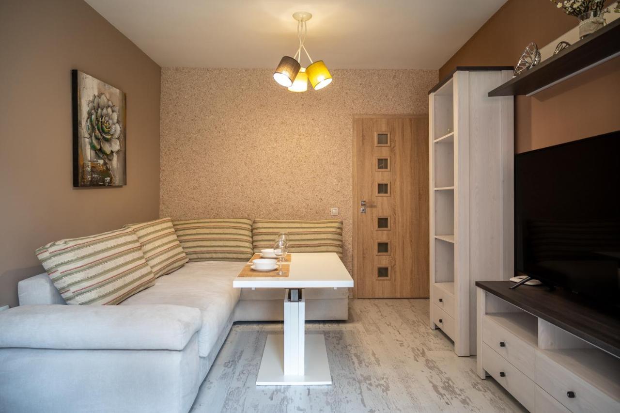 Elegant Spotless Apartment In Sofia Center Екстер'єр фото
